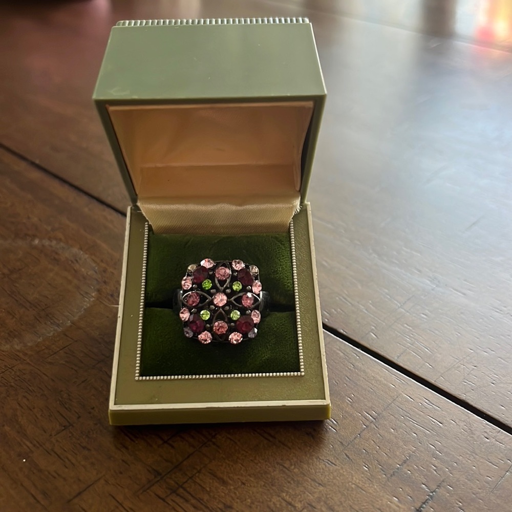 Glam jeweled ring